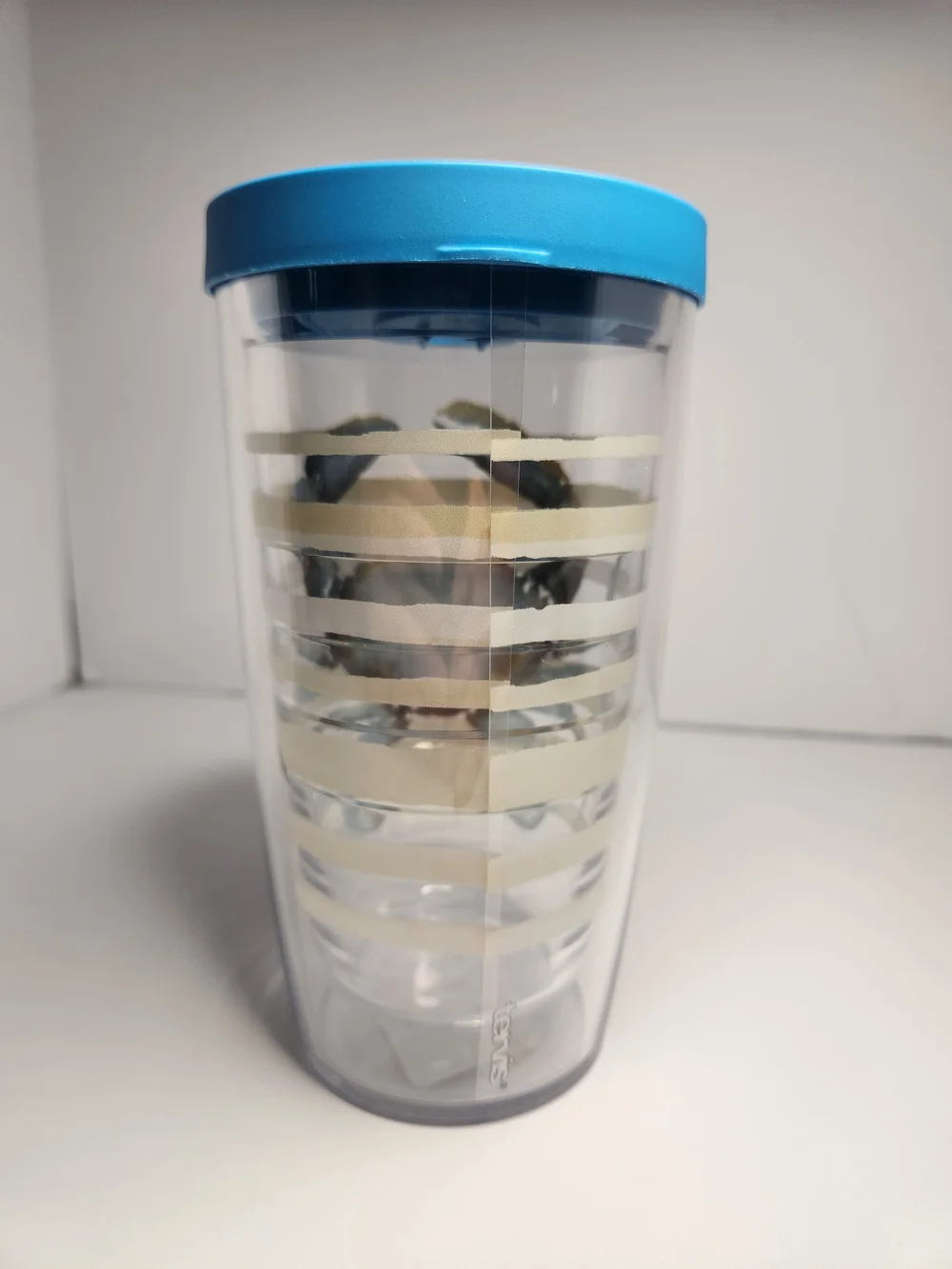 tervis Sara Berrenson Atlantica Blue Crab Travel Tumbler with Aqua Lid